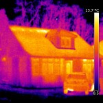 Heat loss can be seen here level with the ridge board. Insulation has likely slipped down on this inside of this roof, between the plasterboard and rafters, and the 50mm air gap and sarking felt. This could be because it was not fixed properly in the first place, or that vibration over time has caused it to slip, or that there wind flow getting in under the ridge tiles or between the pitched roof tiles, and moving the insulation away from its designated position. Heat loss can be seen here level with the ridge board. Insulation has likely slipped down on this inside of this roof, between the plasterboard and rafters, and the 50mm air gap and sarking felt. This could be because it was not fixed properly in the first place, or that vibration over time has caused it to slip, or that there wind flow getting in under the ridge tiles or between the pitched roof tiles, and moving the insulation away from its designated position.
